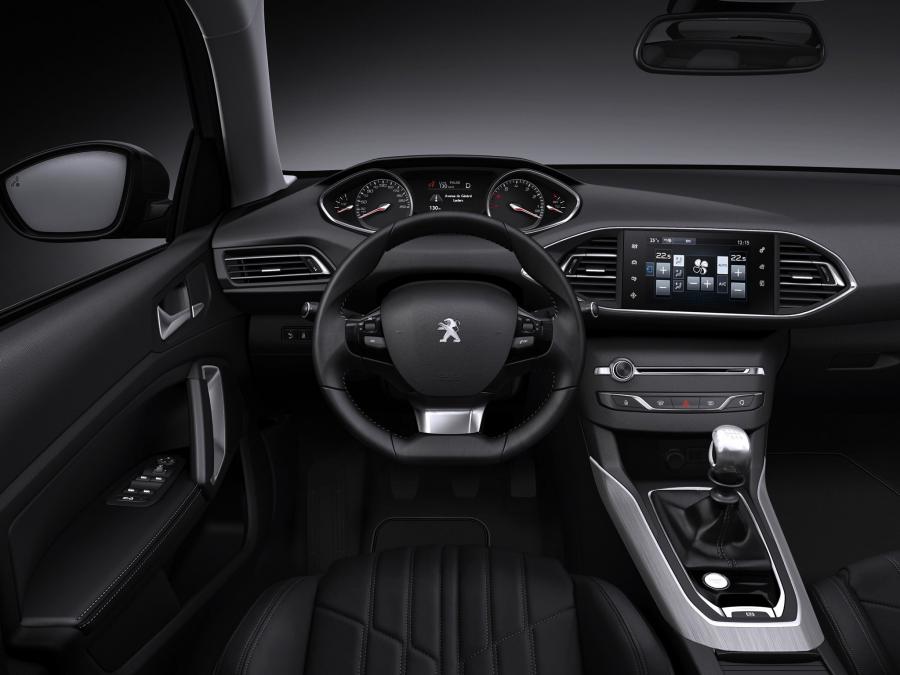  Peugeot 308 2013 года  (фото 46 из 47)